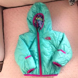 The North Face Reversible Teal/Pink Puffer Coat 3-6 months